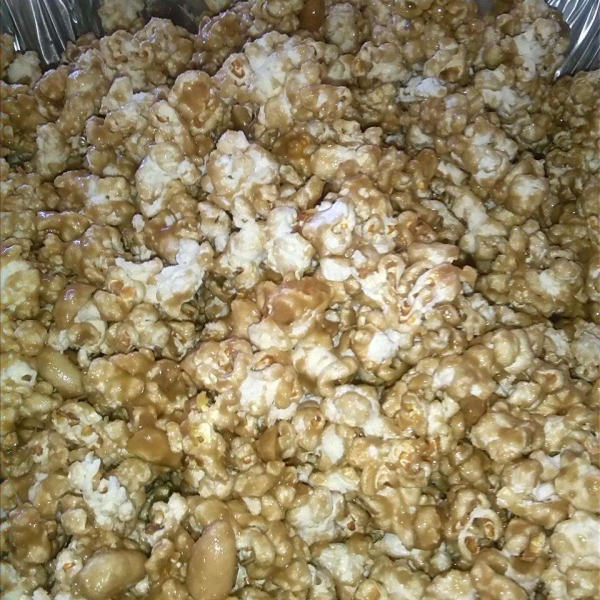 Caramel Popcorn with Marshmallow
