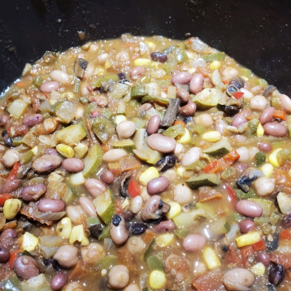 Summer Vegetarian Chili