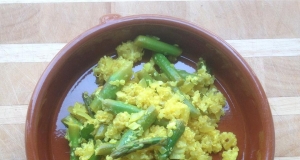 Crunchy Lemon Quinoa and Asparagus Bowl
