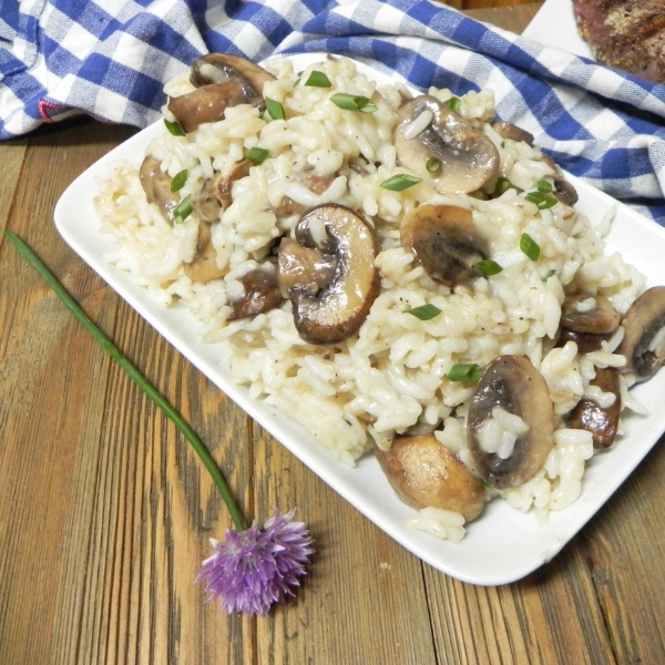 Mushroom Risotto Cooked in the Instant Pot