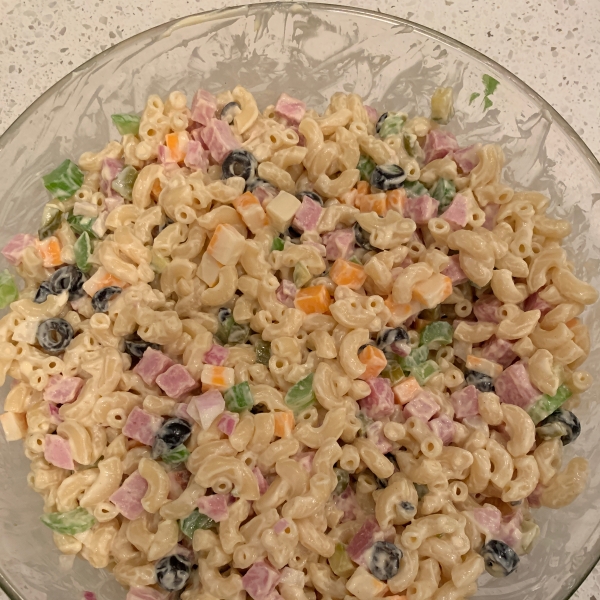 Delicious Macaroni Salad