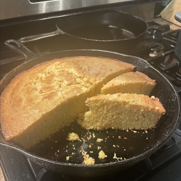 Sour Cream Cornbread