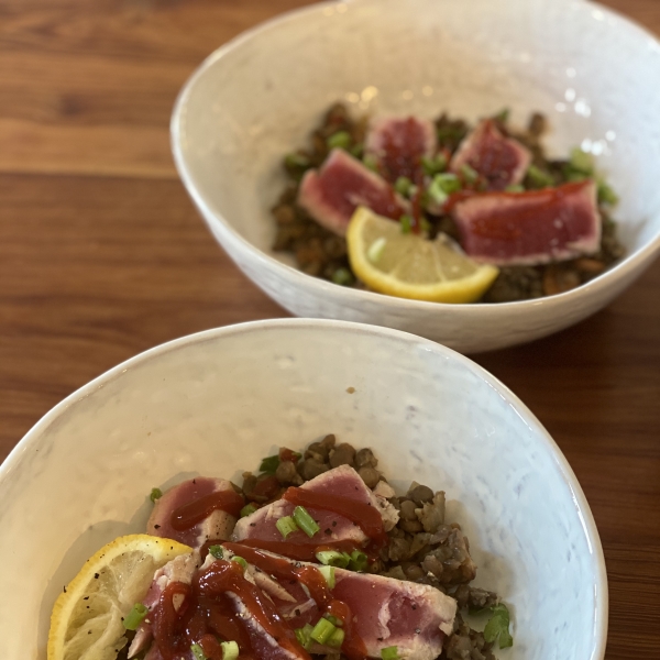 Tuna with Mediterranean Lentil Salad