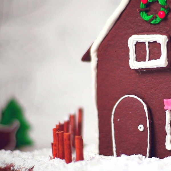 Christmas Gingerbread House