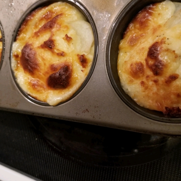 Muffin Tin Potatoes Gratin