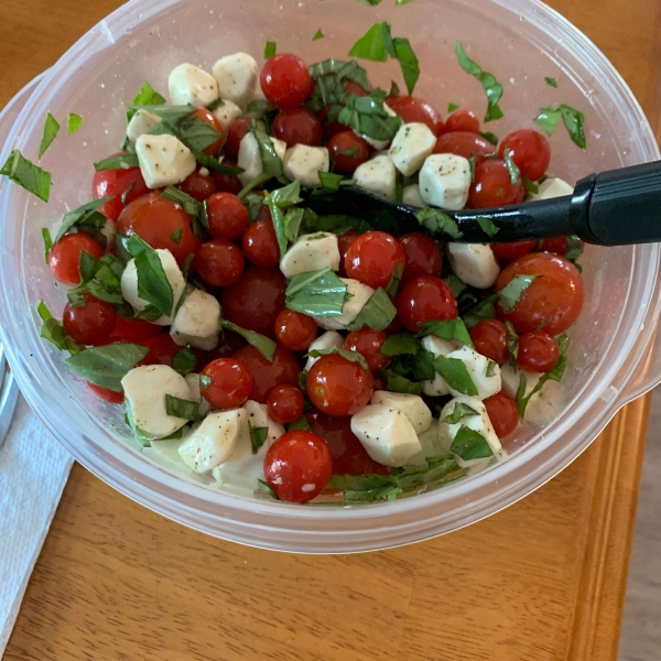 Cherry Tomato Caprese Salad