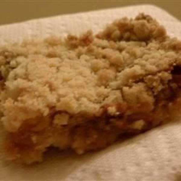 Cream Cheese Cranberry Crumble Bars