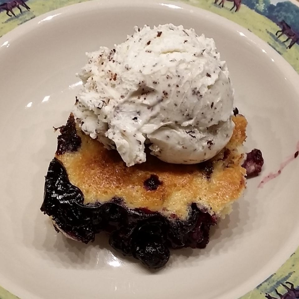 Mennonite Blueberry Cobbler