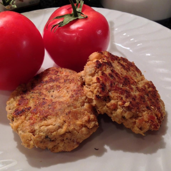 Paleo Salmon Cakes