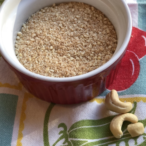 4-Ingredient Vegan Parmesan Cheese