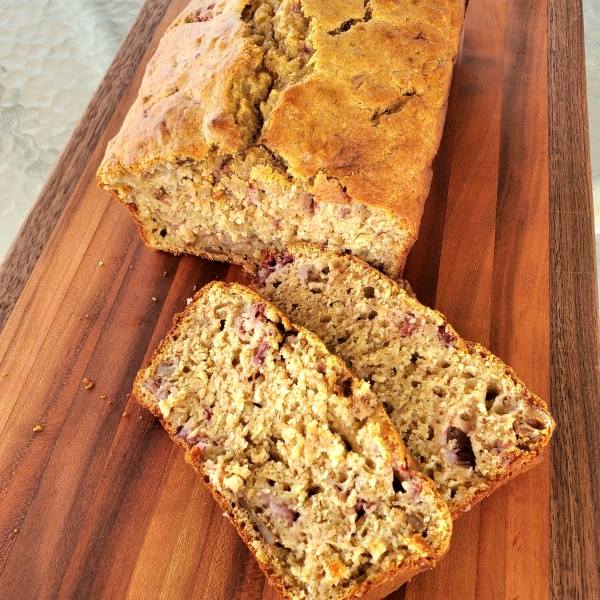 Strawberry-Banana Bread with Walnuts