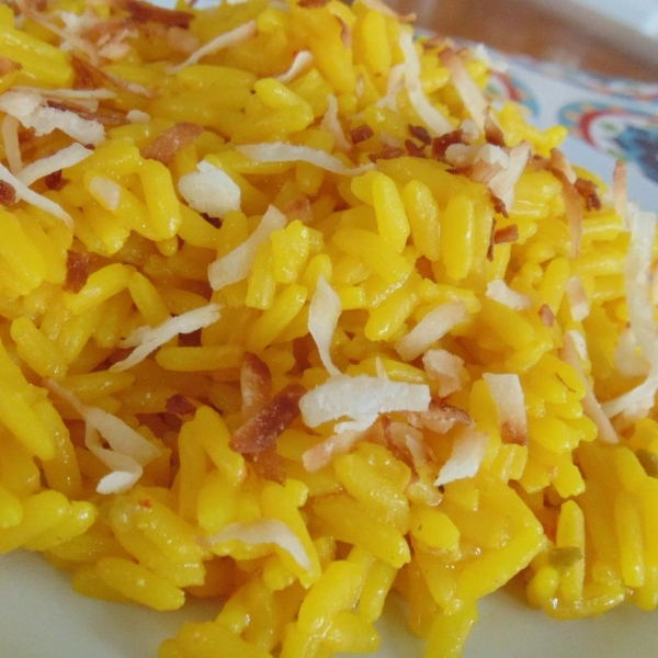 Toasted Coconut Yellow Rice for Rice Cookers