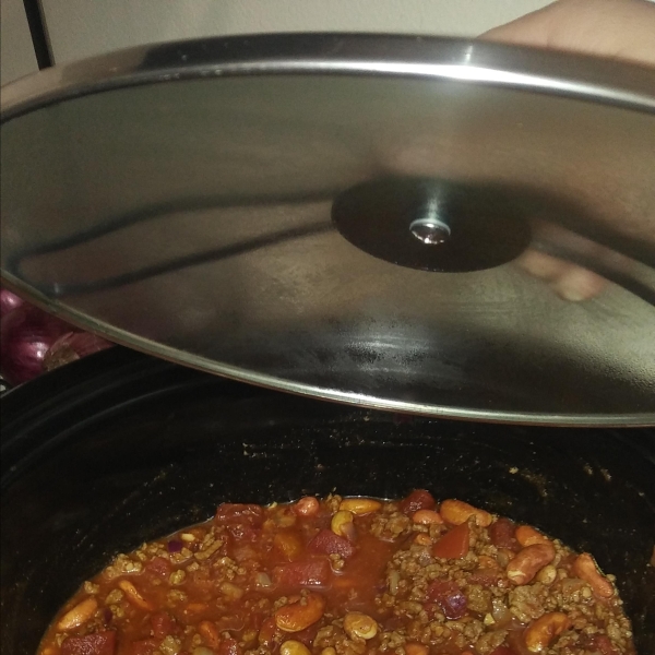 Slow Cooker Venison Chili for the Big Game