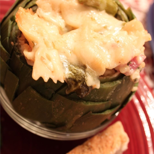 Sue's Rigatoni with Roasted Red Peppers, Artichokes and Asparagus