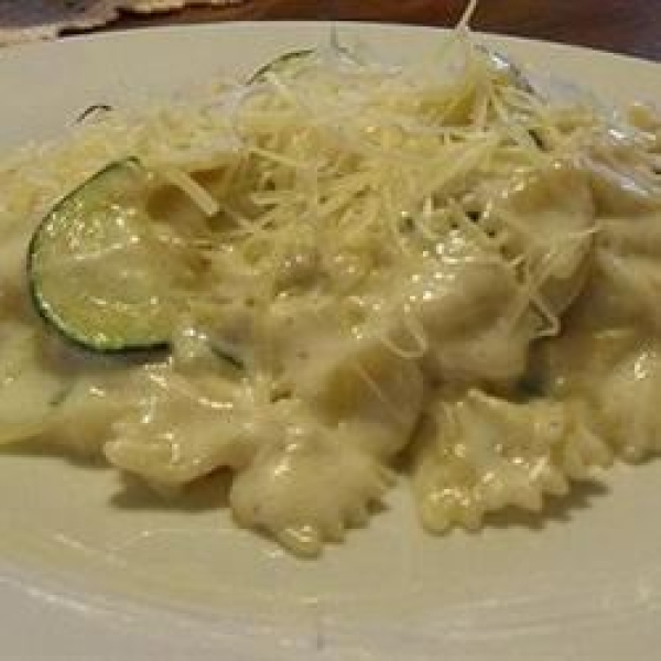 Farfalle Pasta with Zucchini and Lemon-Cream Sauce