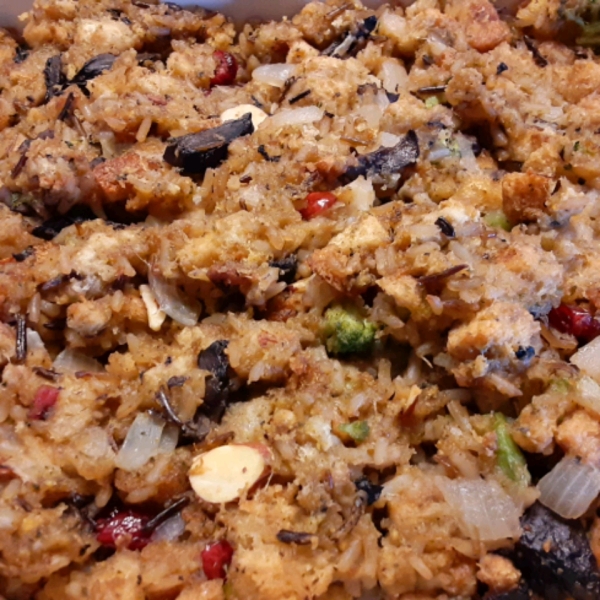 Leslie's Broccoli, Wild Rice, and Mushroom Stuffing