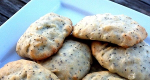 Poppy Onion Biscuits