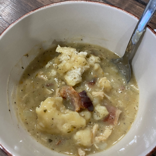 Bacon Chicken and Dumplings