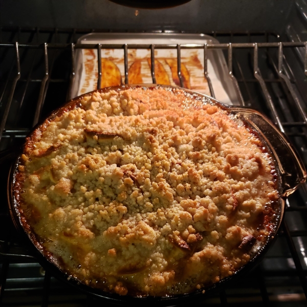 Sour Cream Apple Pie Deluxe