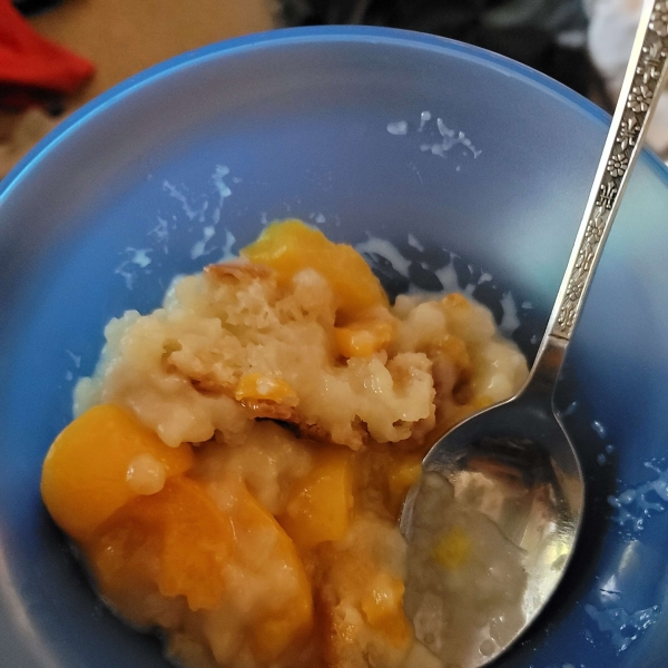 Quick and Easy Peach Cobbler