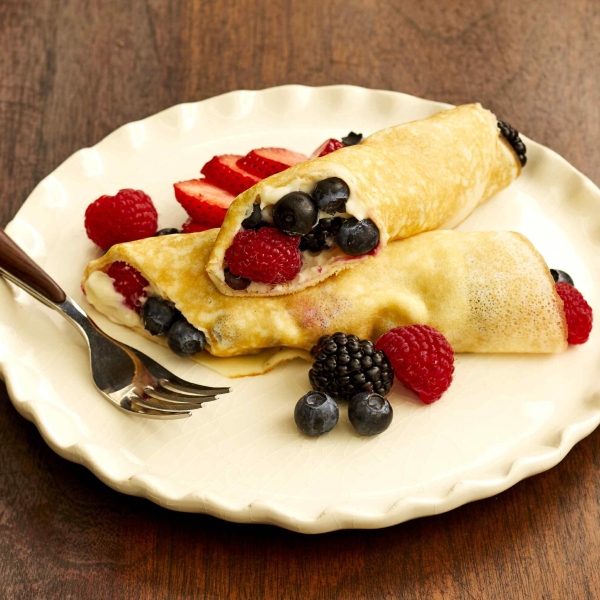 Cheesecake Crepe Roll-Ups