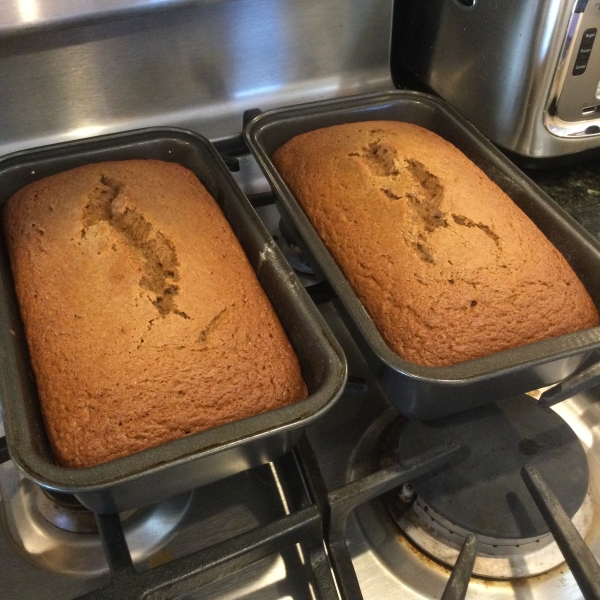 Applesauce Pumpkin Spice Bread