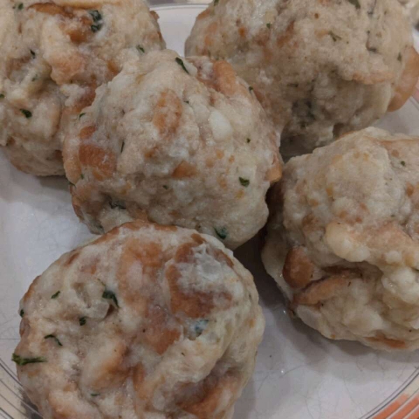 Semmelknoedel (Bread Dumplings)