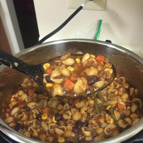 Pressure Cooker Minestrone Soup With Beef