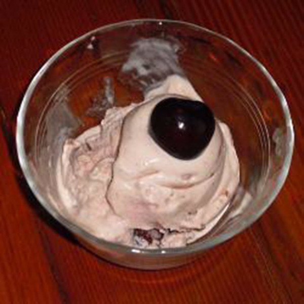 Homemade Cherry Ice Cream