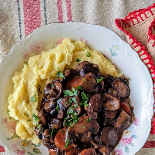 French-Style Mushroom Stew