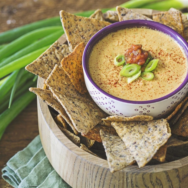 Dairy Free Chili Queso Dip