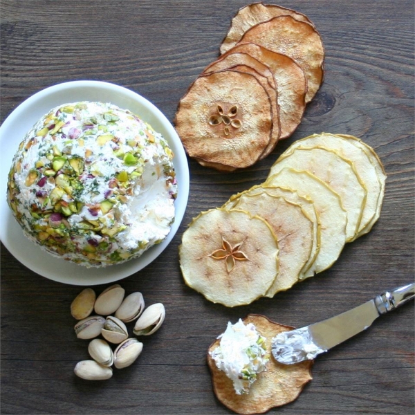 Fantastic Gorgonzola and White Wine Cheese Ball