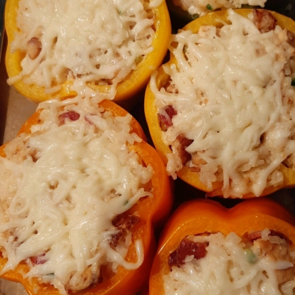 Dila's Chicken-Stuffed Peppers