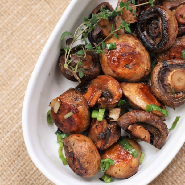 Balsamic-Thyme Roasted Mushrooms