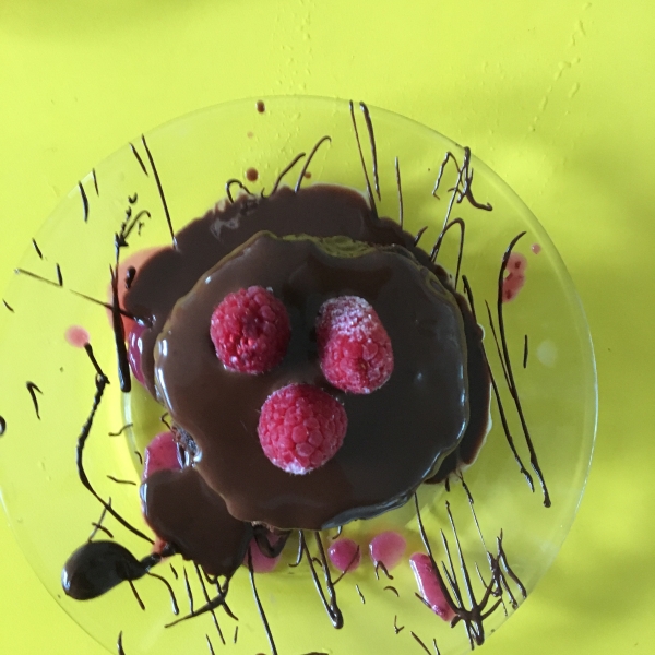 Ghirardelli® Mini Bittersweet Chocolate Cakes