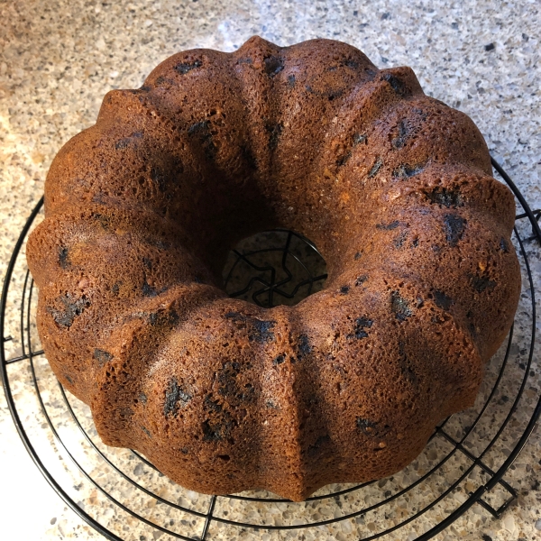 Old Fashioned Prune Cake