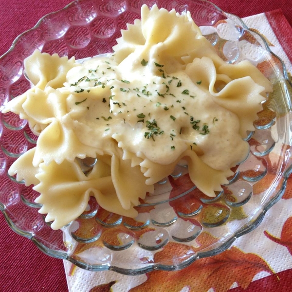 Easy Alfredo Sauce III