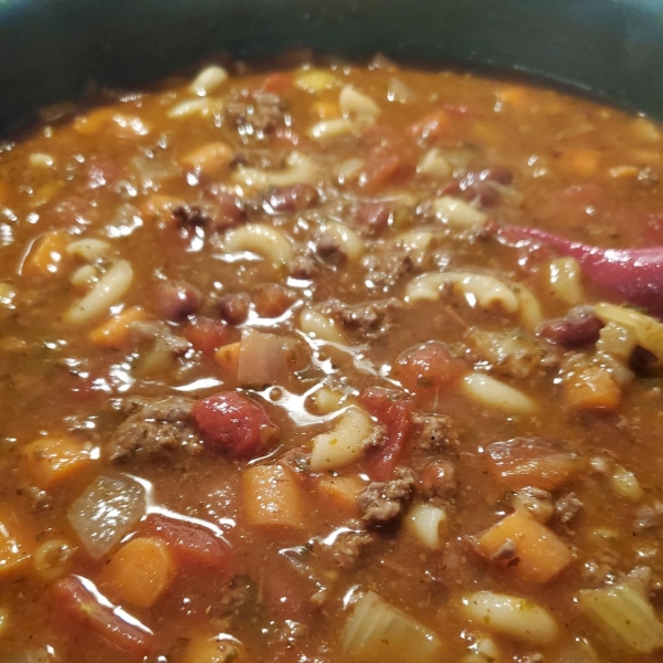 Slow Cooker Pasta Fagioli Soup