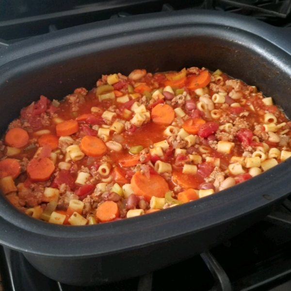 Slow Cooker Pasta Fagioli Soup