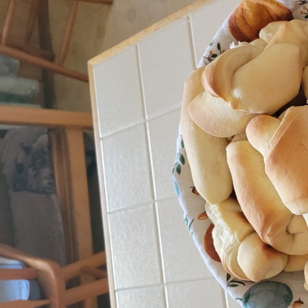 Sweet Dinner Rolls