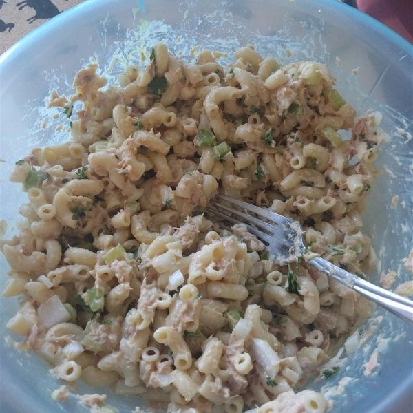 Old Fashioned Macaroni Salad