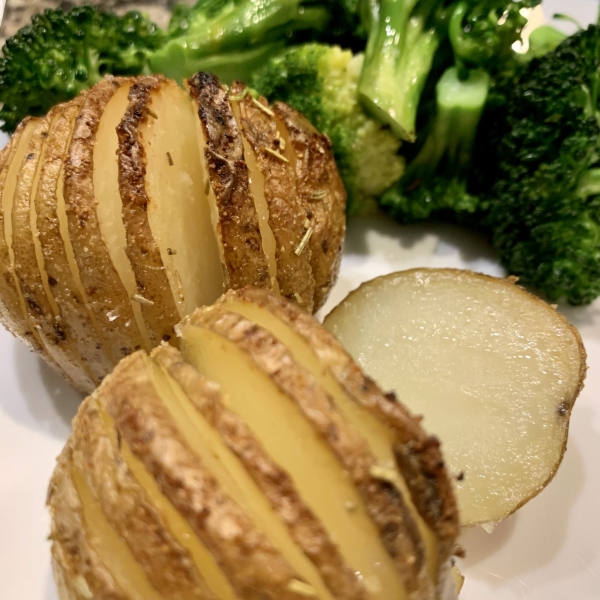 Basic Hasselback Idaho® Potatoes