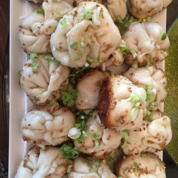 Chinese Steamed Buns with Meat Filling