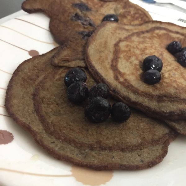 Easy Banana Chia Blueberry Pancakes