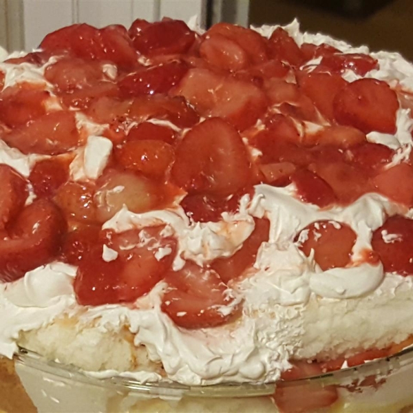 Strawberry Shortcake Punch Bowl Cake