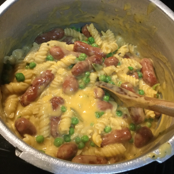 Cheezy Macaroni and Little Smokies