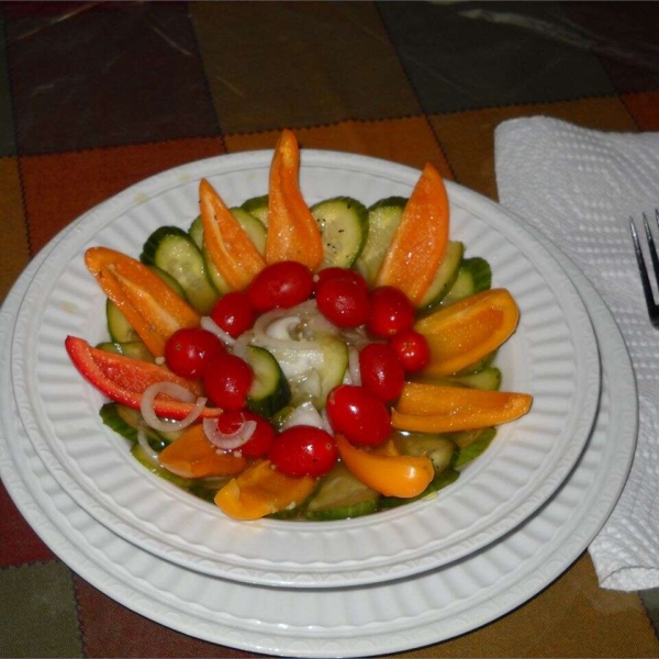 Omi's Cucumber Salad