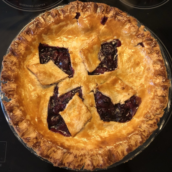 Baked Fresh Cherry Pie