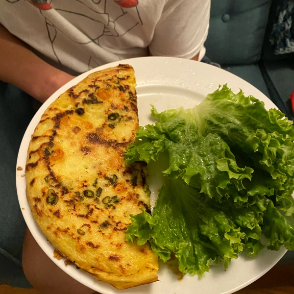 Banh Xeo (Vietnamese Crêpes)