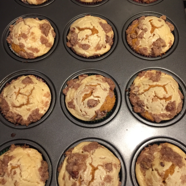 Pumpkin Cream Cheese Muffins